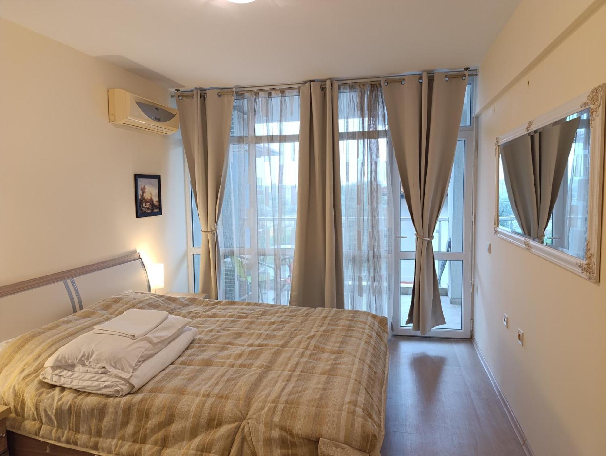 Sun City Apartments Sunny Beach Exterior foto